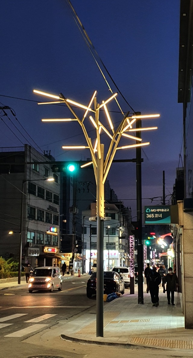 나무 화이트.jpg