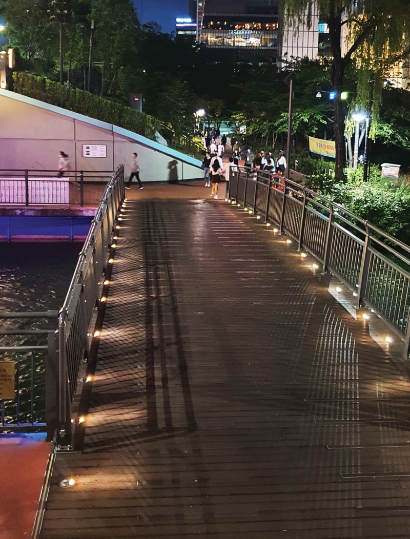 원형스텝등_SGS, 18W_【2019 송파-석촌호수】  (9).jpg