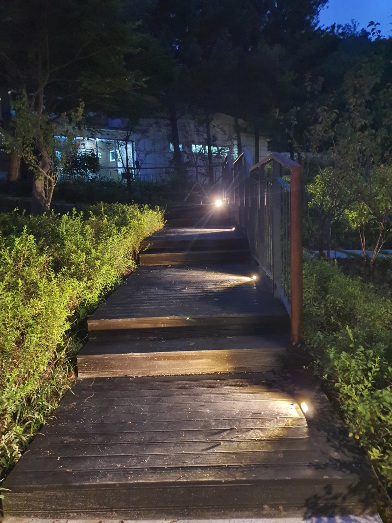 2022 -광진-아차산생태공원SG003, 3W_스텝등 (16).jpg